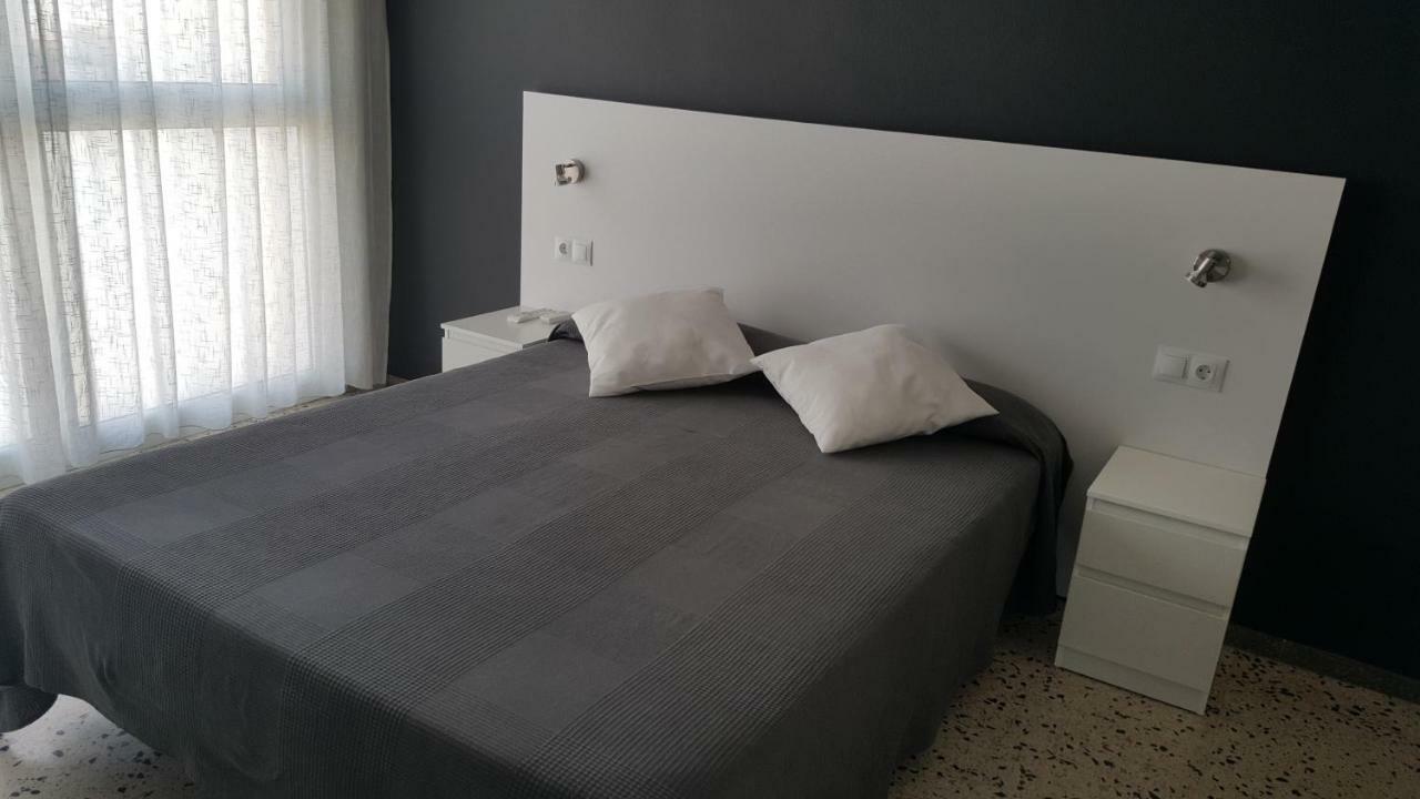 Hostal Can Joanet Cambrils Zewnętrze zdjęcie